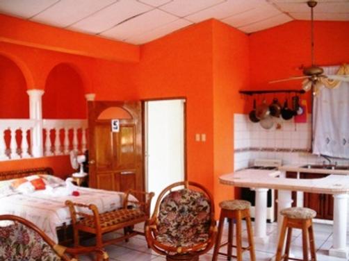 Dolphin Guest House - Granada