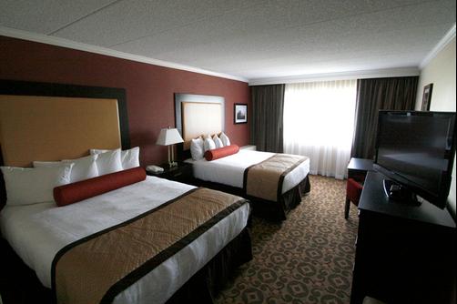 Best Western PREMIER Nicollet Inn - Burnsville - Bedroom