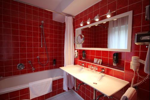 Hotel Villa Dolce Vita - Bodenmais - Bathroom