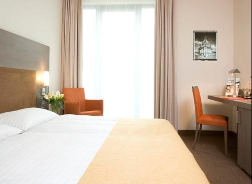 InterCityHotel Dresden - Dresden - Building