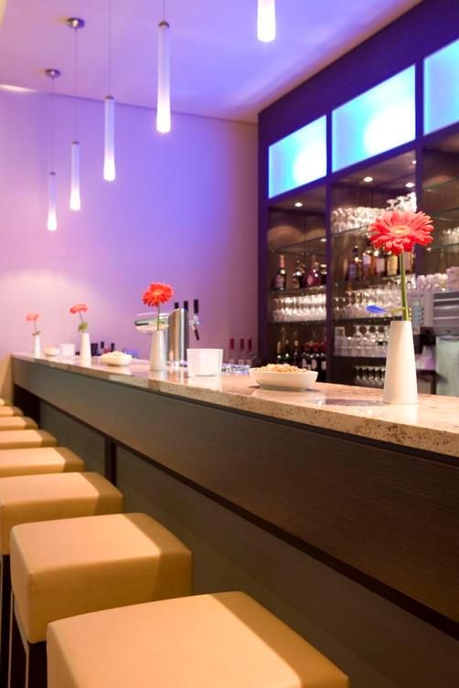 InterCityHotel Dresden - Dresden - Bar