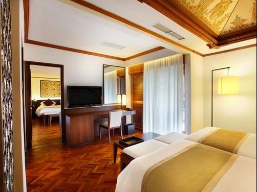 Nusa Dua Beach Hotel & Spa - Denpasar - Bedroom