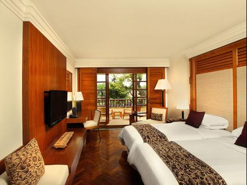 Nusa Dua Beach Hotel & Spa - Denpasar - Bedroom