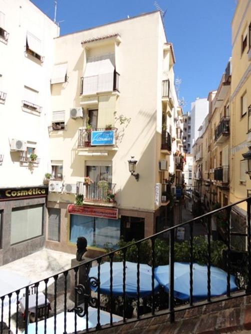Hostal Altamar - Almuñecar - Building