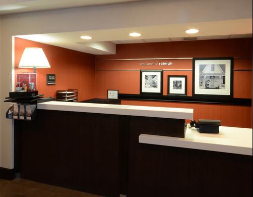 Hampton Inn Raleigh-Capital Blvd. North - Raleigh - Lobby
