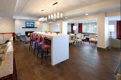 Hampton Inn Raleigh-Capital Blvd. North - Raleigh - Lobby