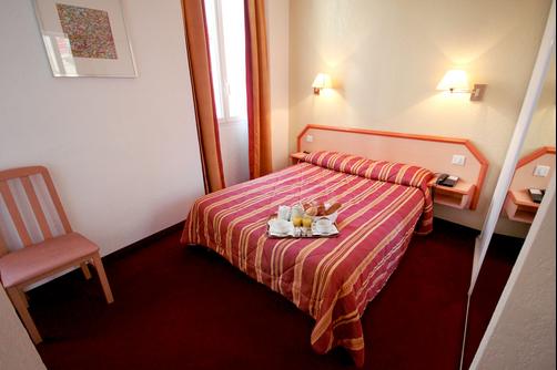 Hôtel le Florian - Cannes - Bedroom