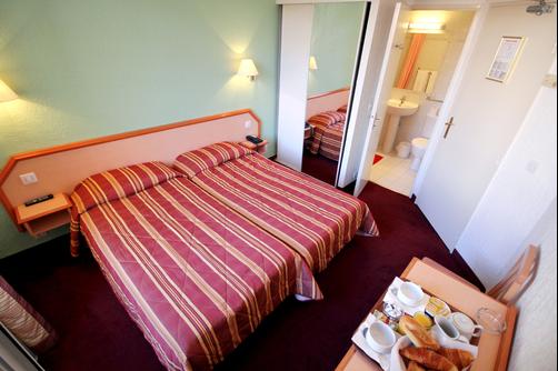 Hôtel le Florian - Cannes - Bedroom