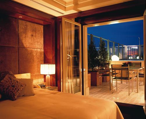 Majestic Hotel & Spa Barcelona - Barcelona - King bedroom