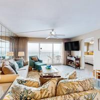 Gulf-front Condo on Fifth Floor with beach Views, pool & Gym