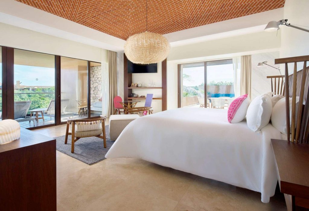 Romantic Hotel Near Me Getaway Spots