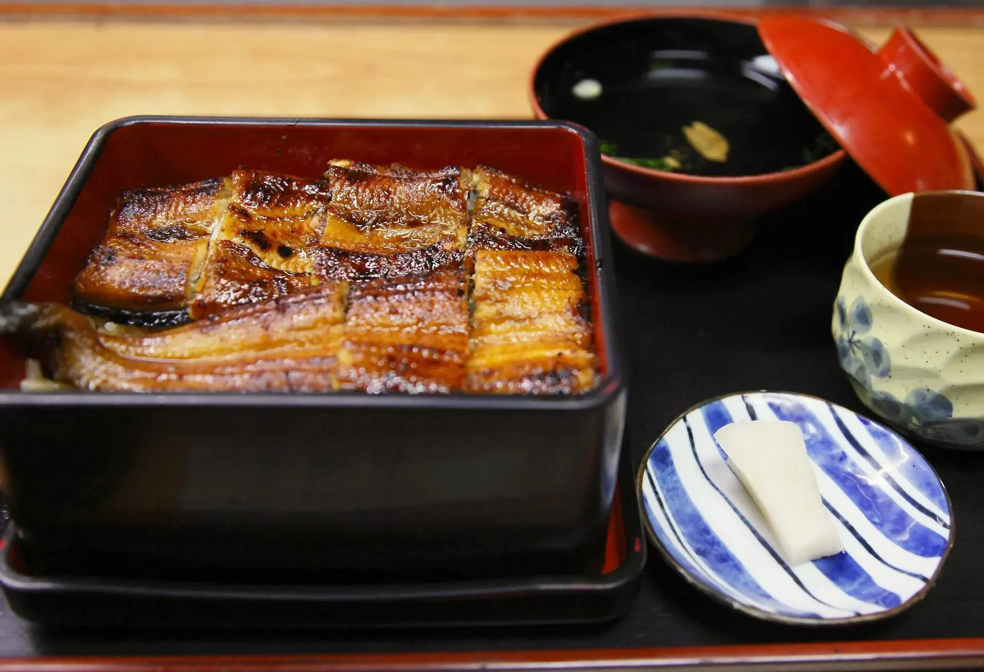 FOOD_JAPANESE_EEL_UNAGI_Unagi kaba yaki donburi