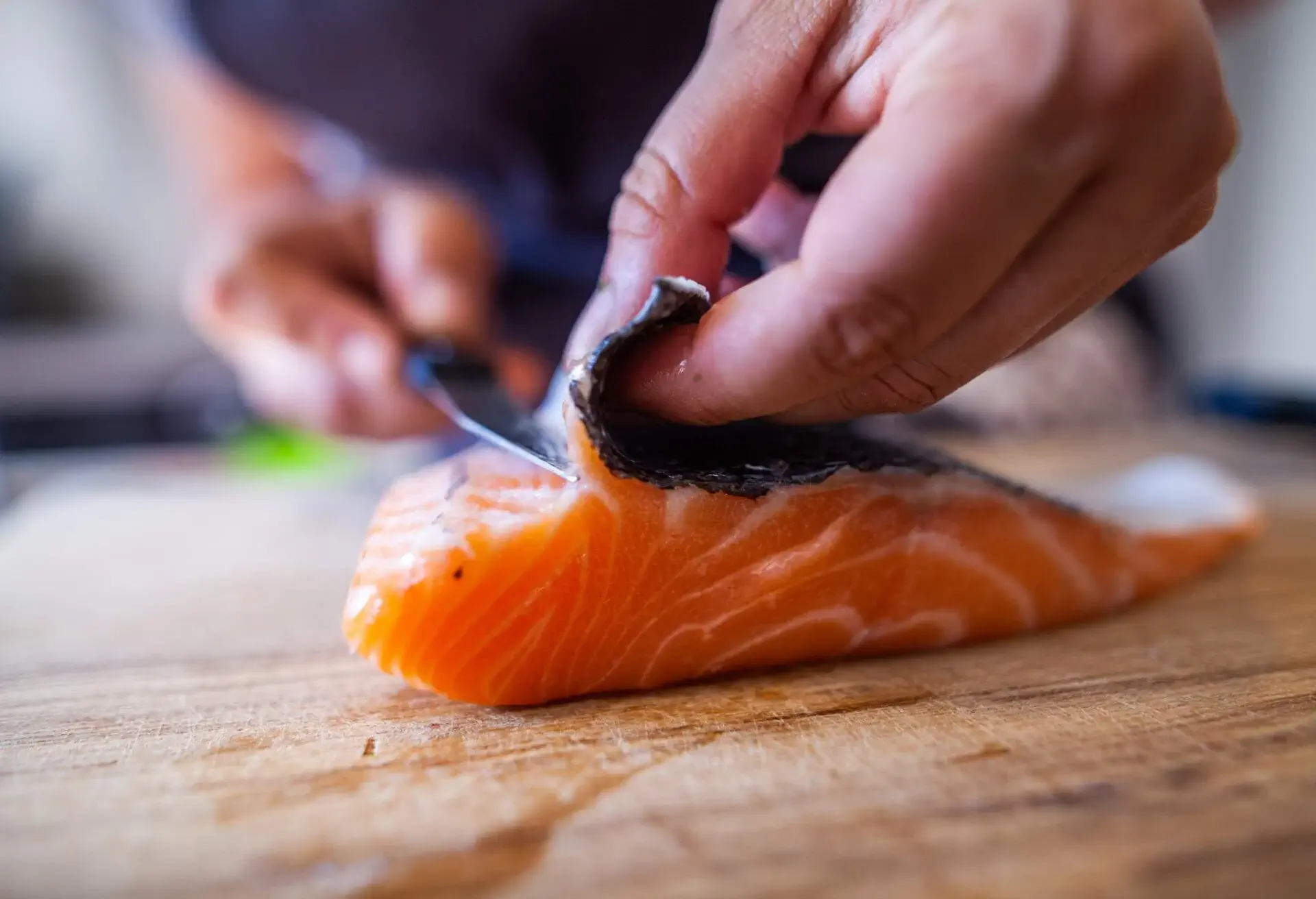 FOOD_SUSHI_SALMON