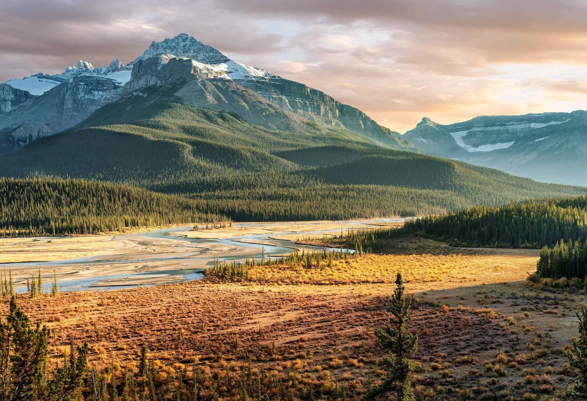 A view of a valley and some mountains in Canada