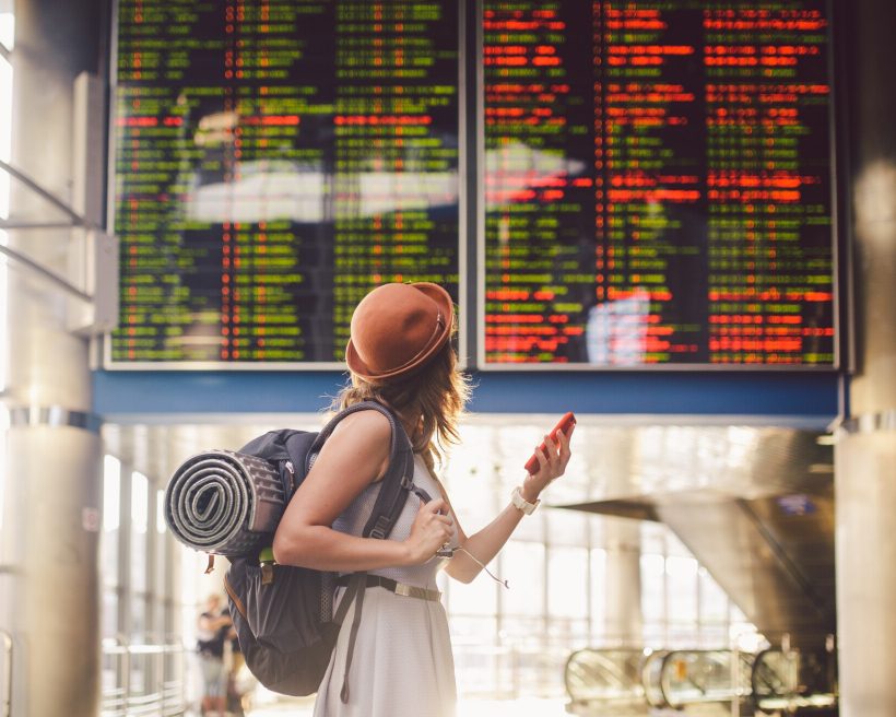 How KAYAK Price Alerts get you the best travel deals