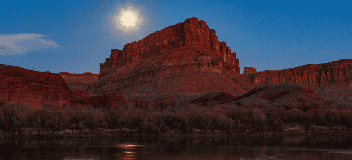 Moonrise over Arizona Canyons