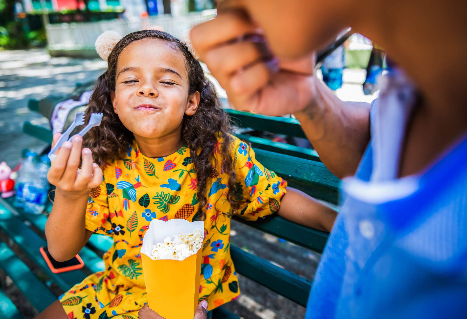 dest_brazil_family_girl_father_carnival_food_gettyimages-1213903016_universal_within-usage-period_81905