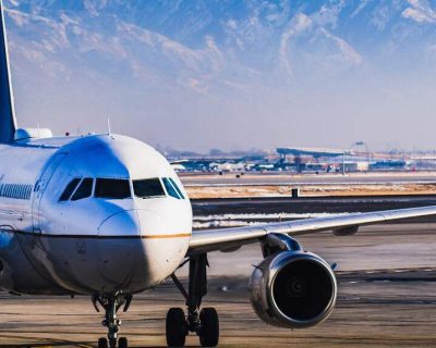 When to book travel for the holidays: 2022 edition