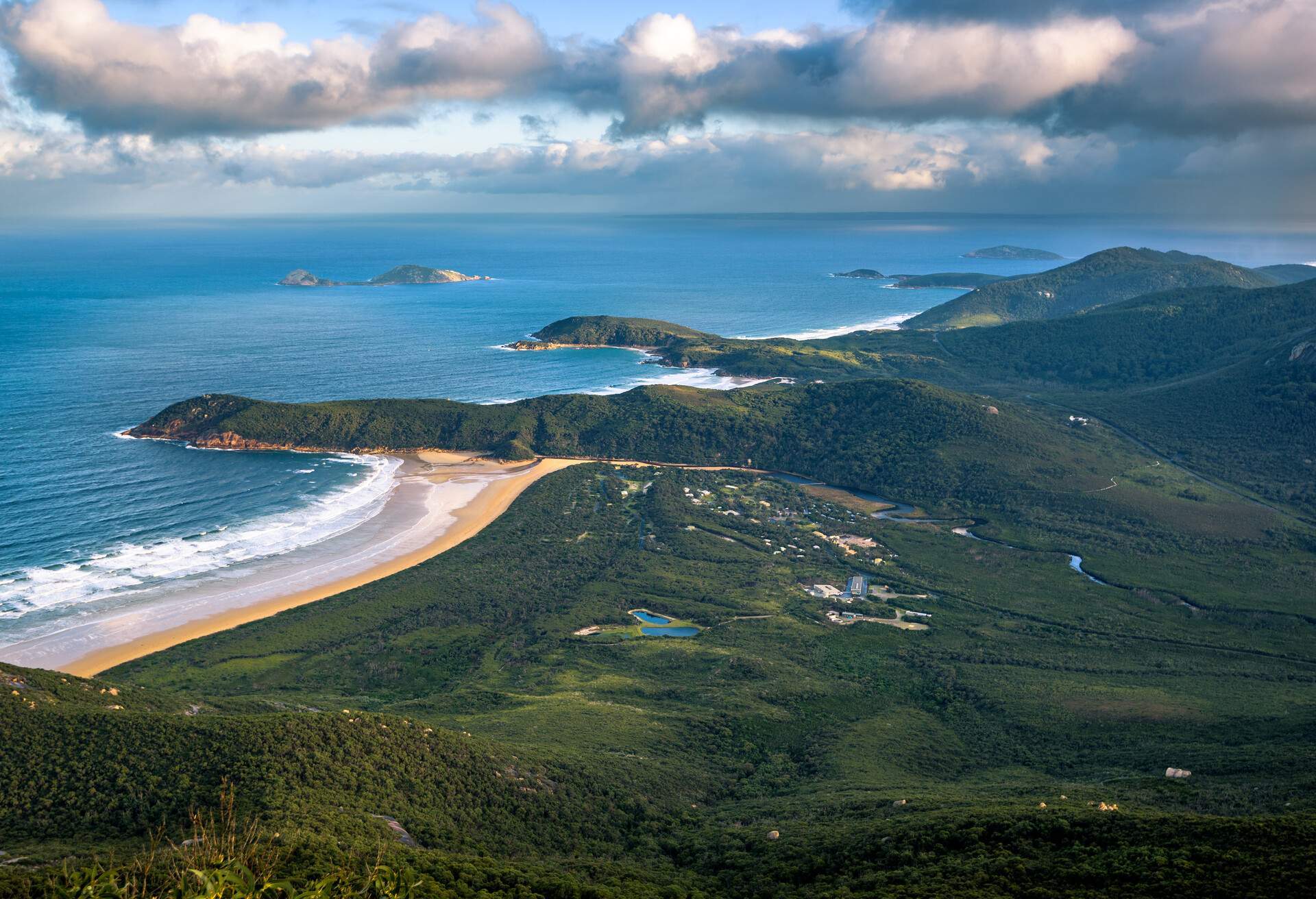 backpacking trip australia