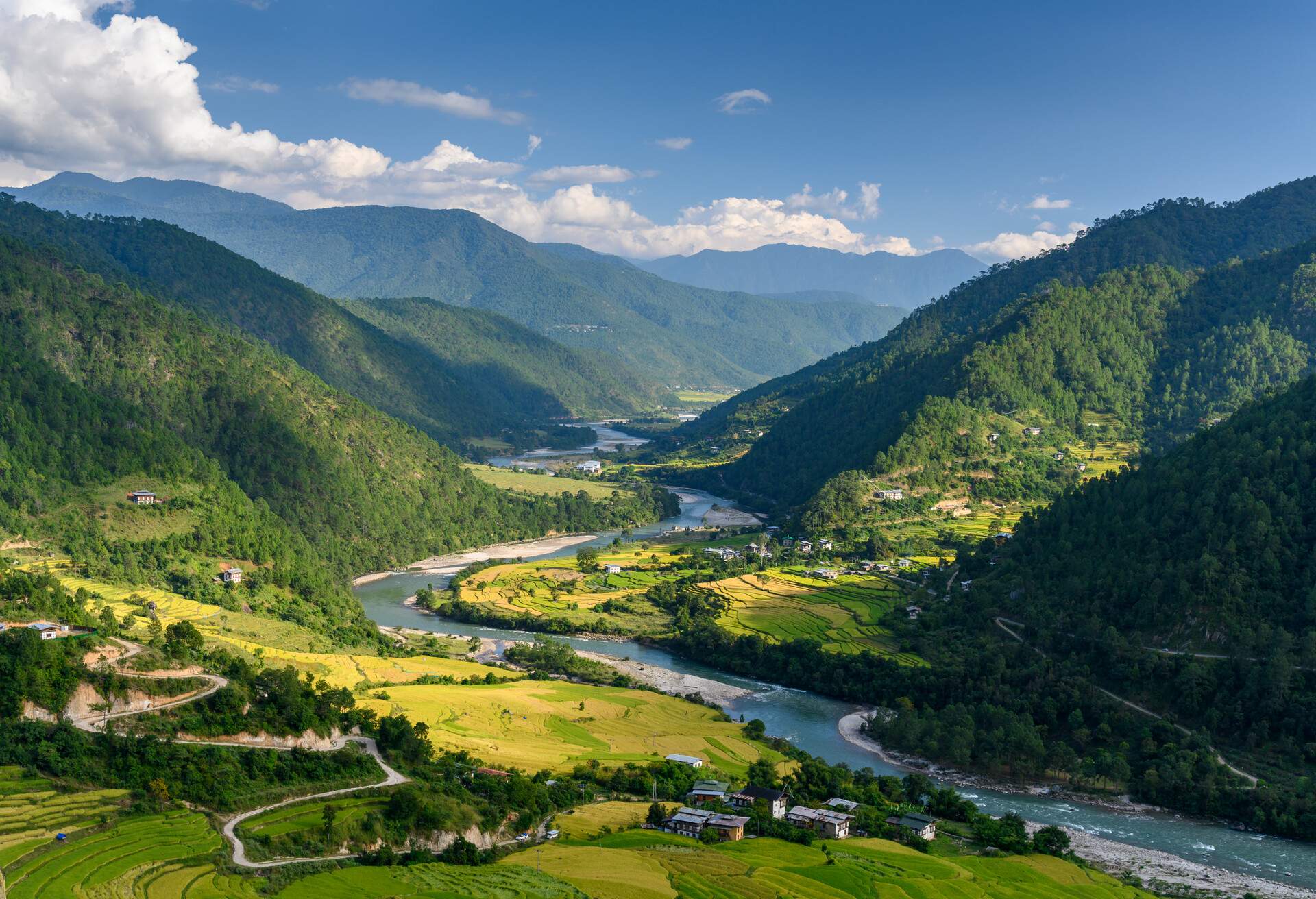 BHUTAN, PUNAKHA Valley