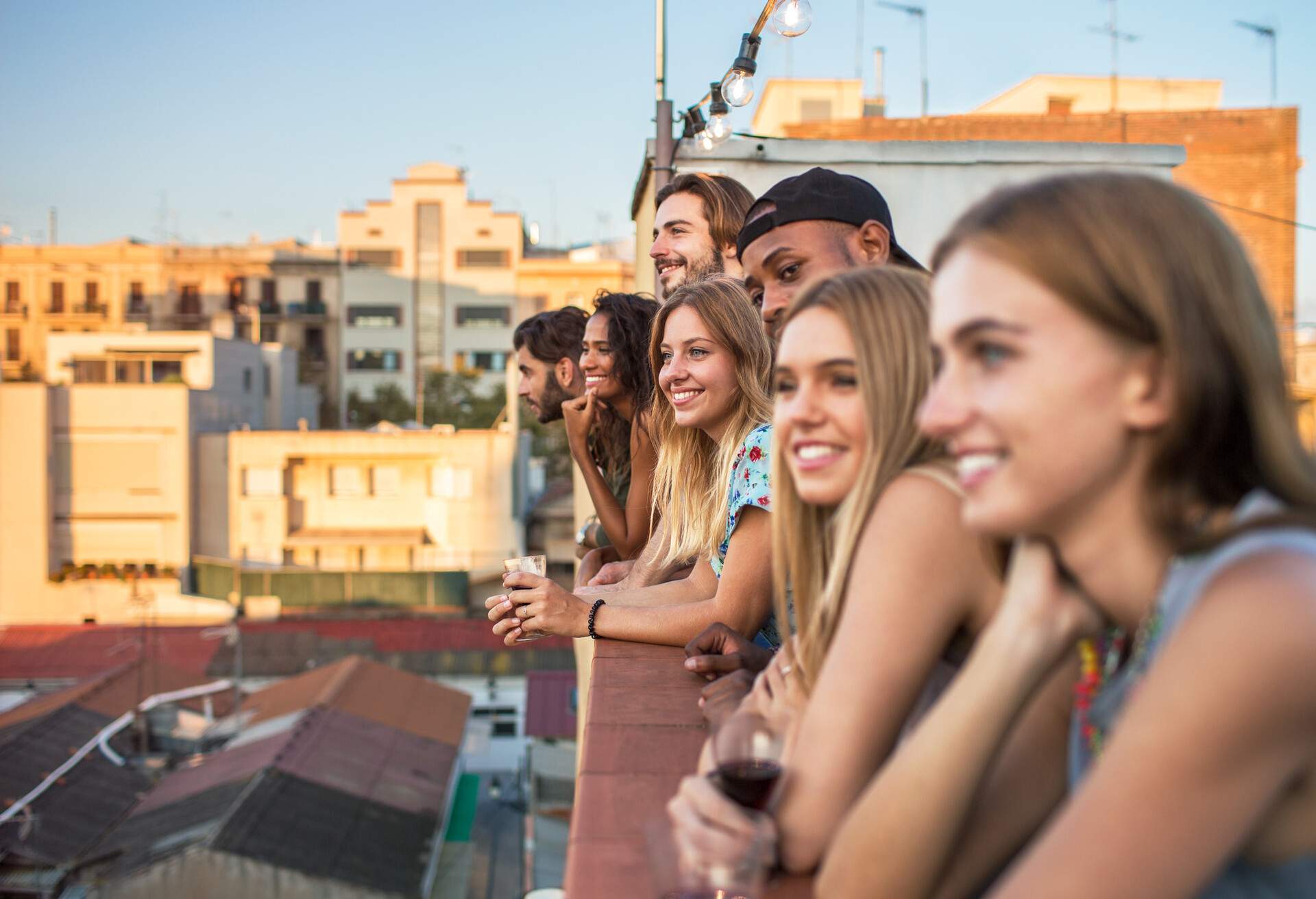 DEST_SPAIN_BARCELONA_PEOPLE_ROOFTOP_GettyImages-897997860