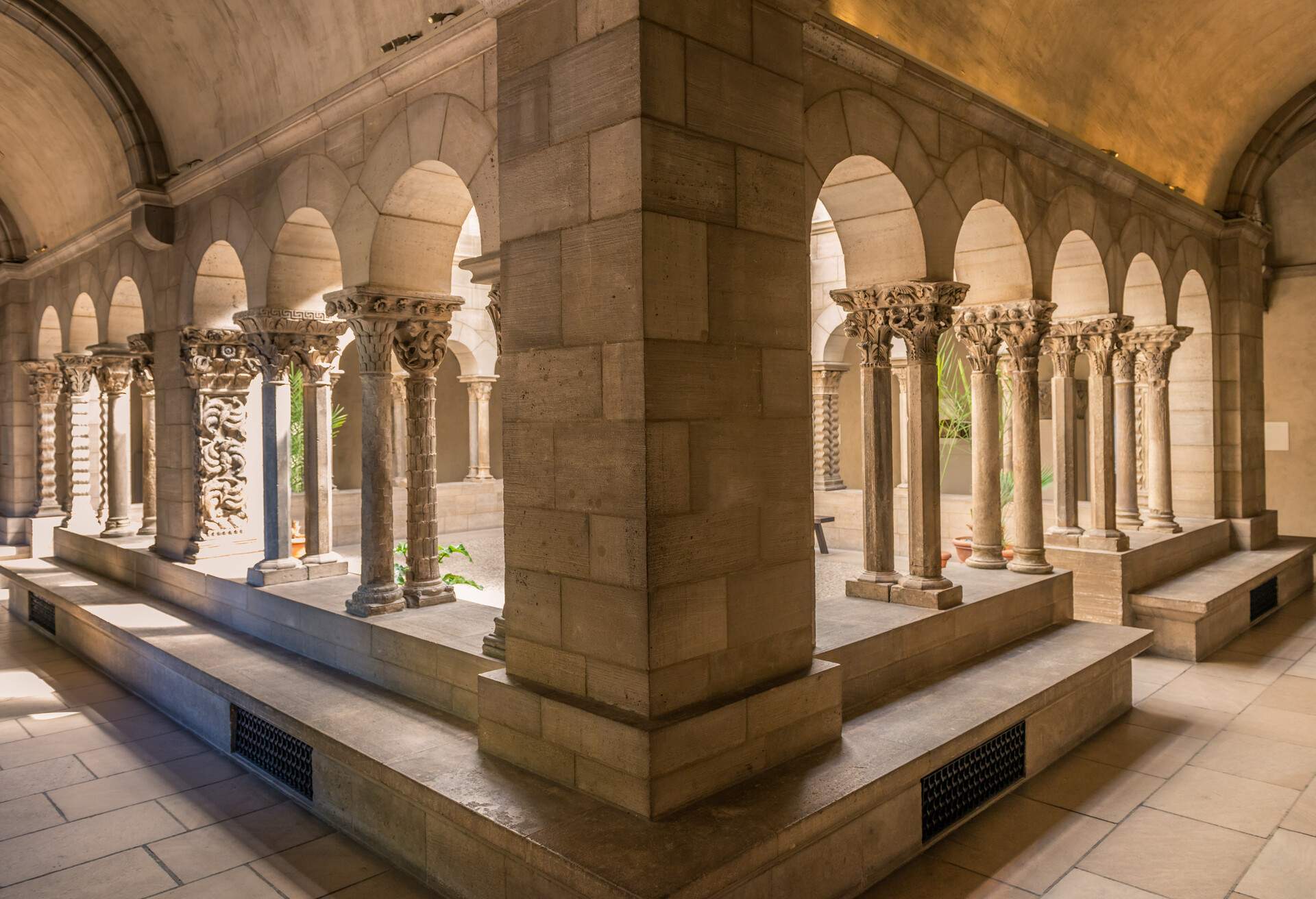 DEST_USA_NEW YORK_NEW YORK CITY_THE CLOISTERS_GettyImages-511664781