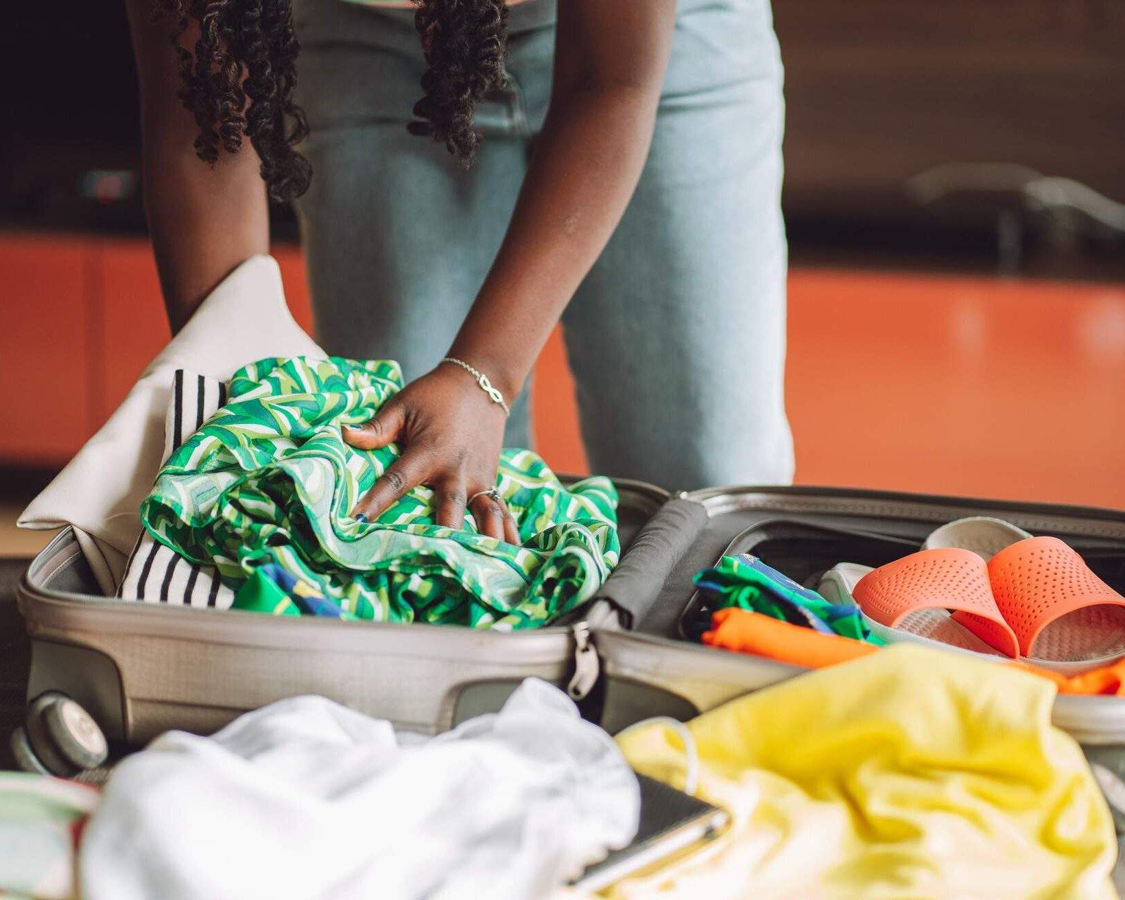 Hawaiian Airlines’ carryon size requirements KAYAK