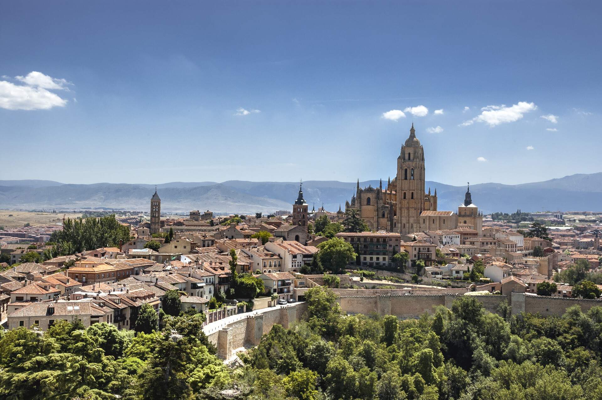 View of the city Segovia that can be a day trip from Madrid
