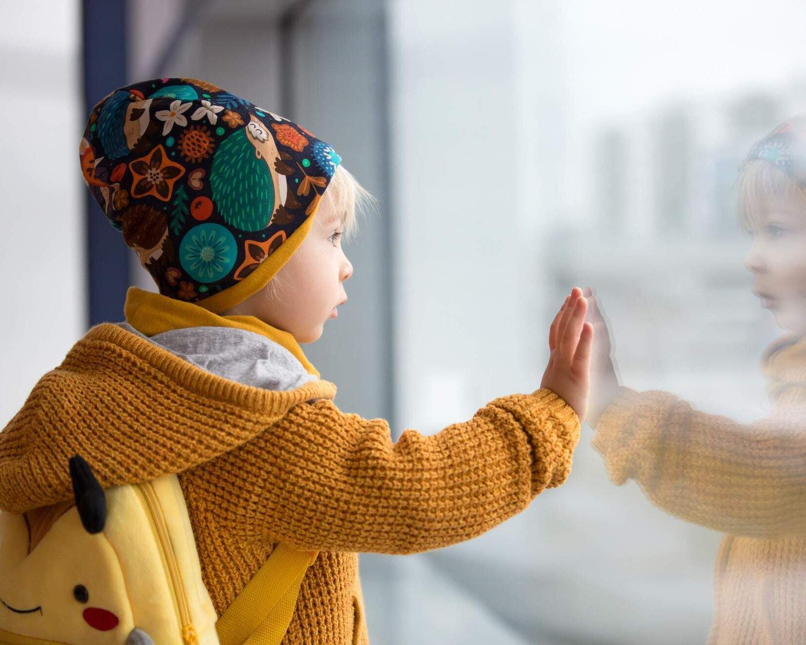 Alaska Airlines’ carryon luggage guide KAYAK