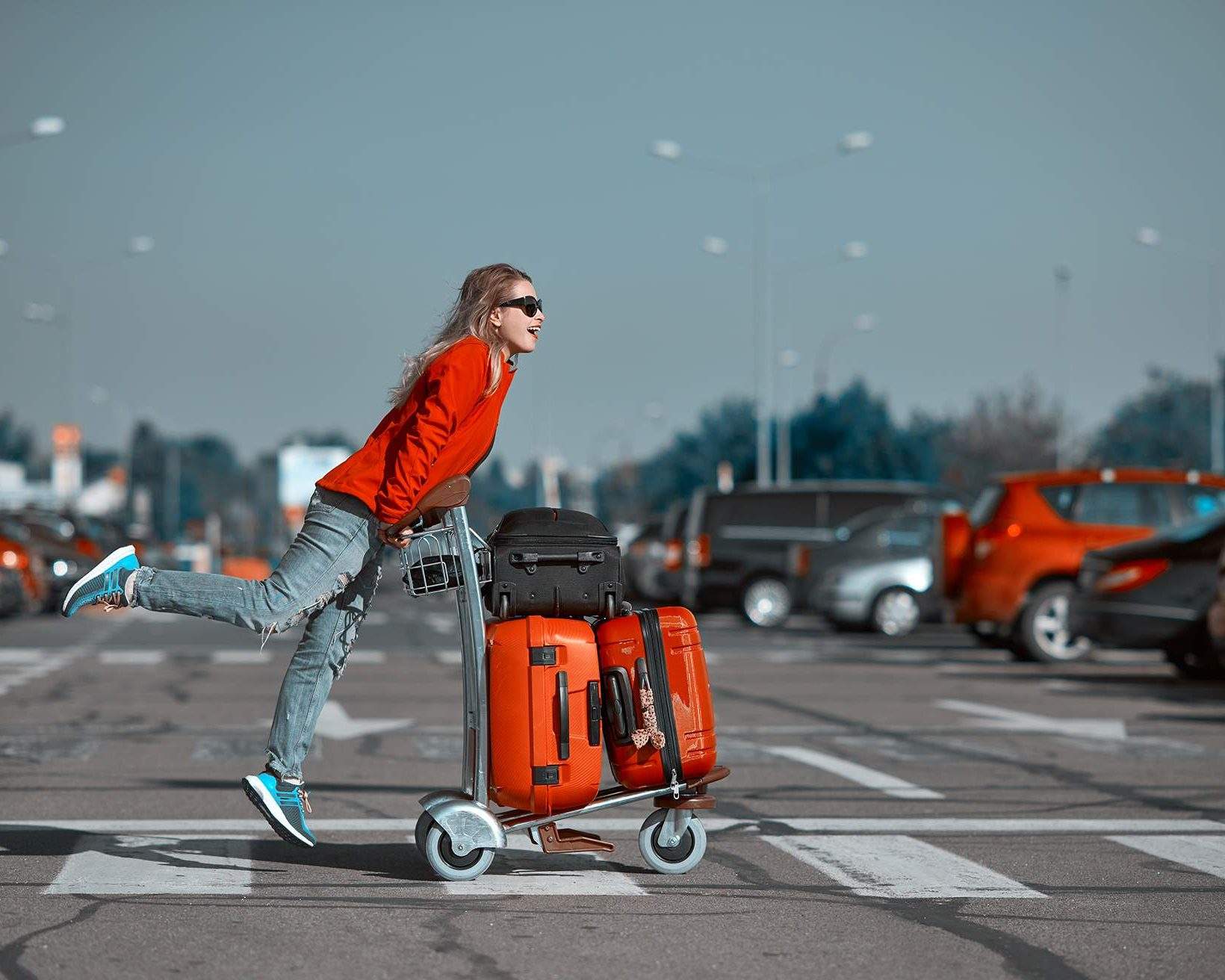 Travel smart The easy guide to checked baggage rules KAYAK