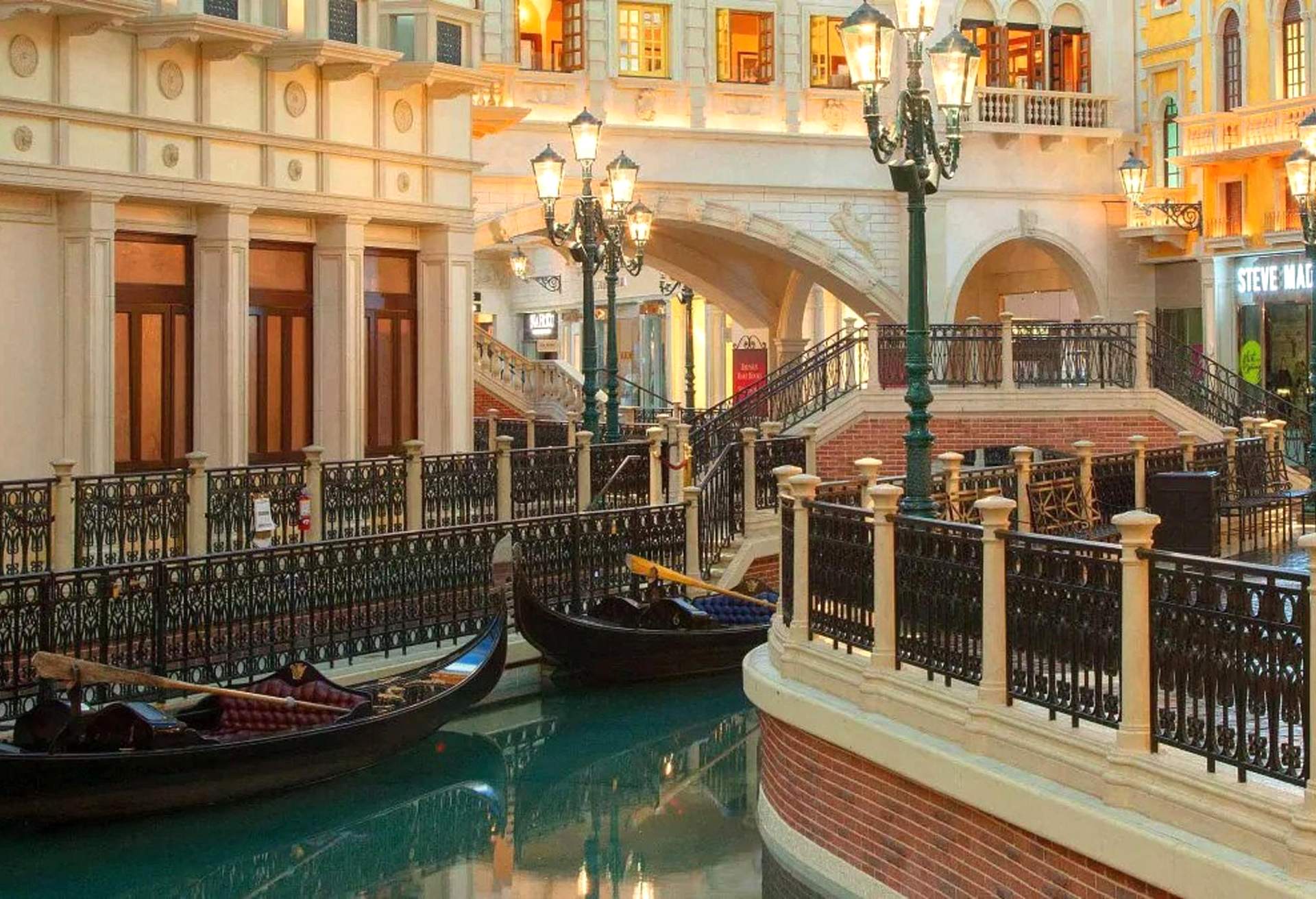 the-venetian-resort-las-vegas-leonardo-31420-113614010-736819