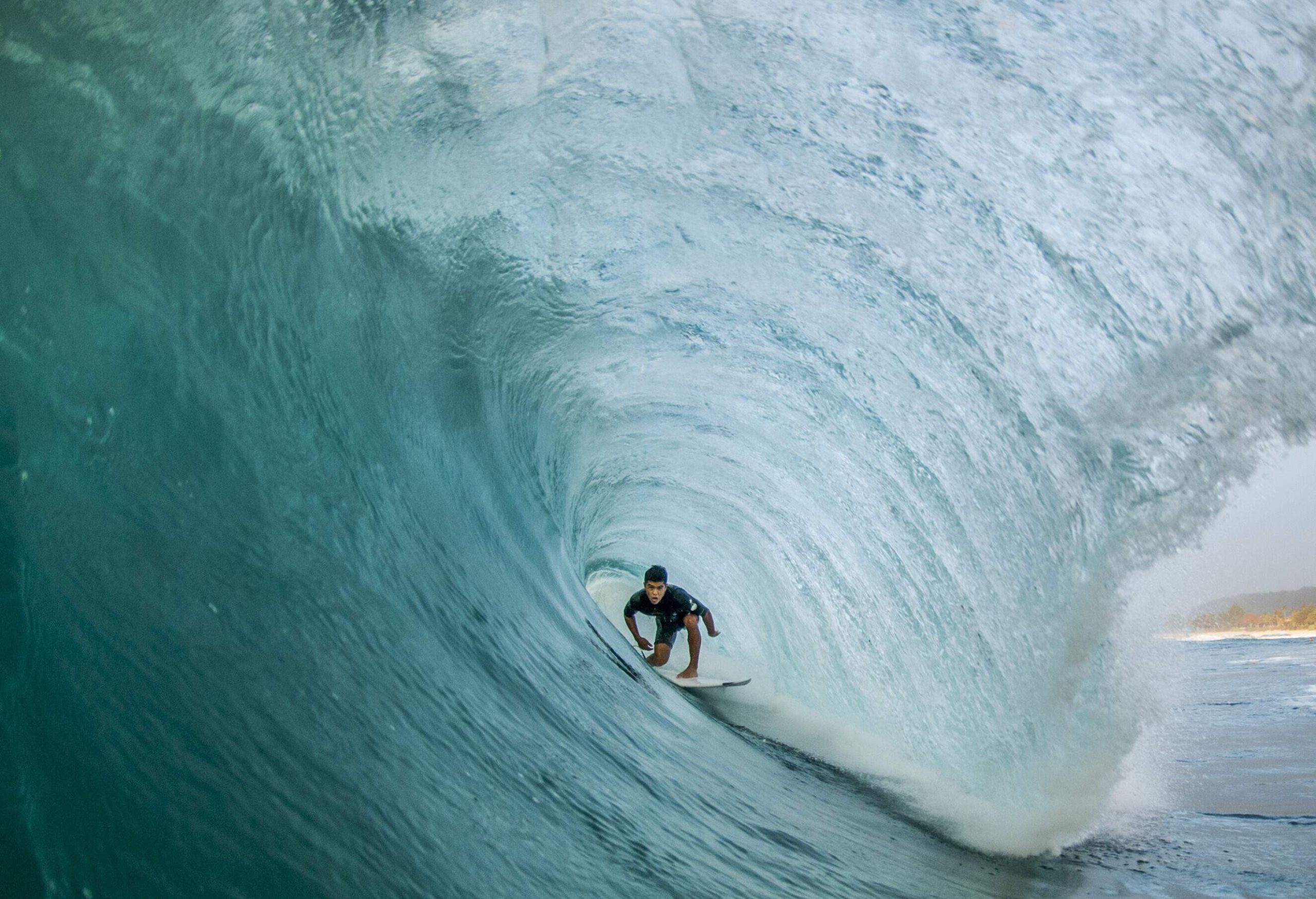 dest_usa_hawaii_oahu_theme_surfing_gettyimages-483099169_kayak_within-usage-period_27420