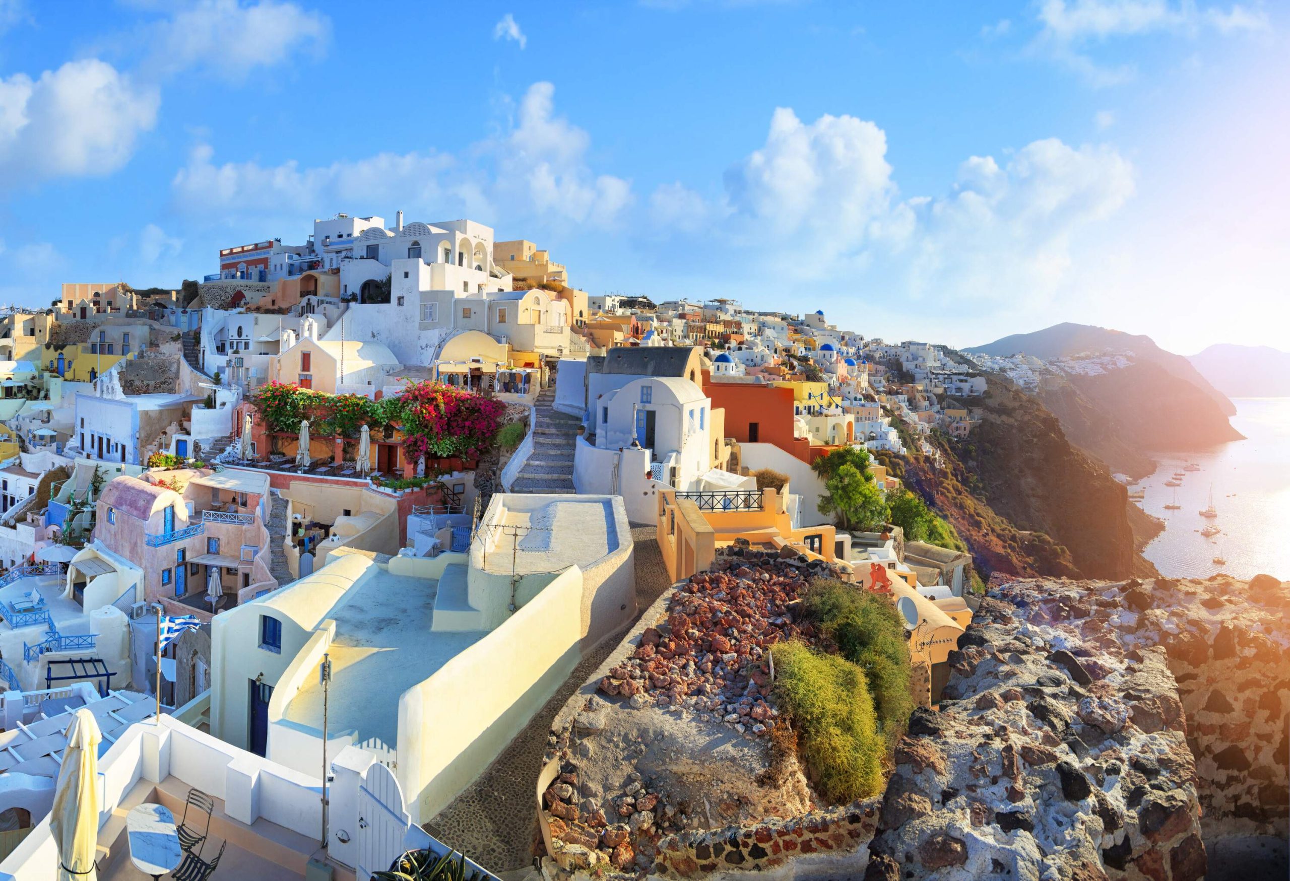 dest_greece_santorini-gettyimages-517534908_universal_within-usage-period_34362