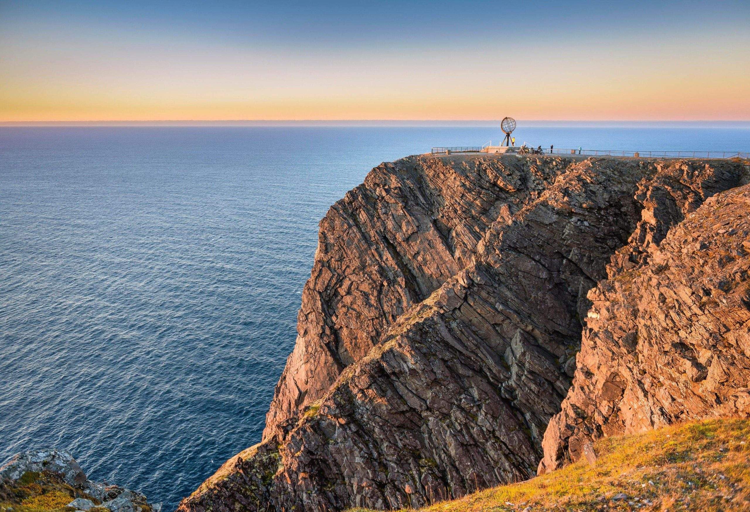 The Nordkapphall standing on the plateau of the Nordkapp, overlooking the sea.