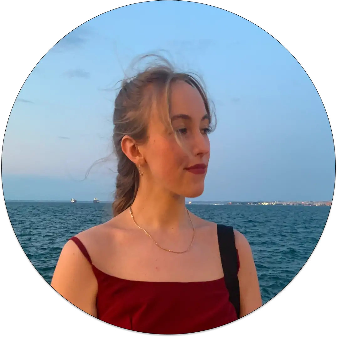 lily-ciechanowicz-travel-expert