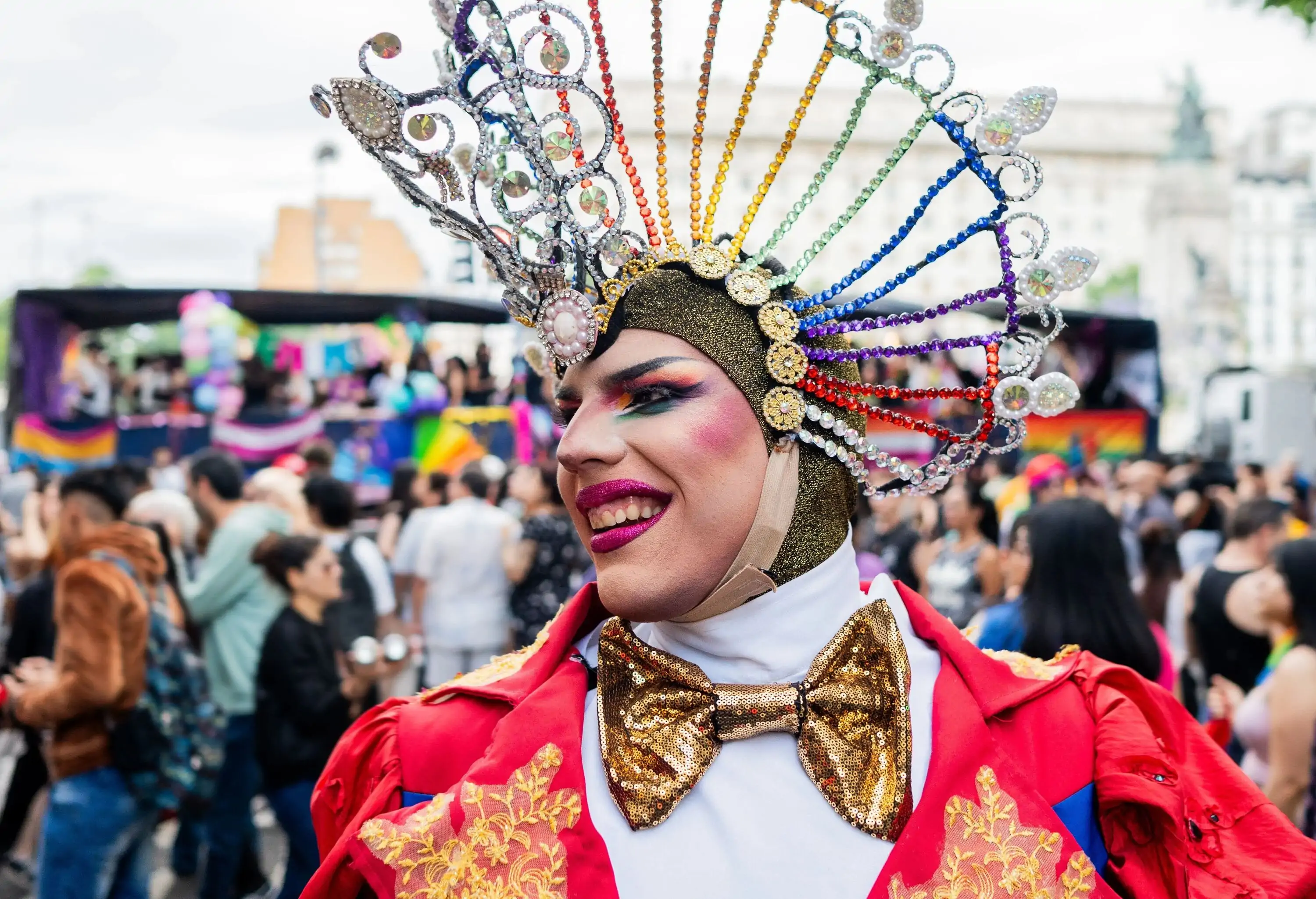 DRAG QUEEN person looking around on a LGBTQIA pride event