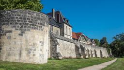 Laon car rentals
