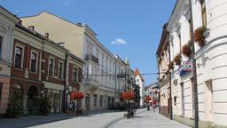 Nowy Sącz car rentals