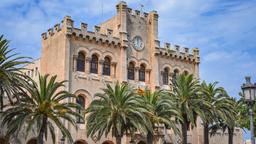 Find cheap flights from Sacramento to Menorca