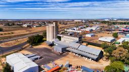 Hotels near Moree airport