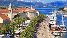 Trogir hotel directory