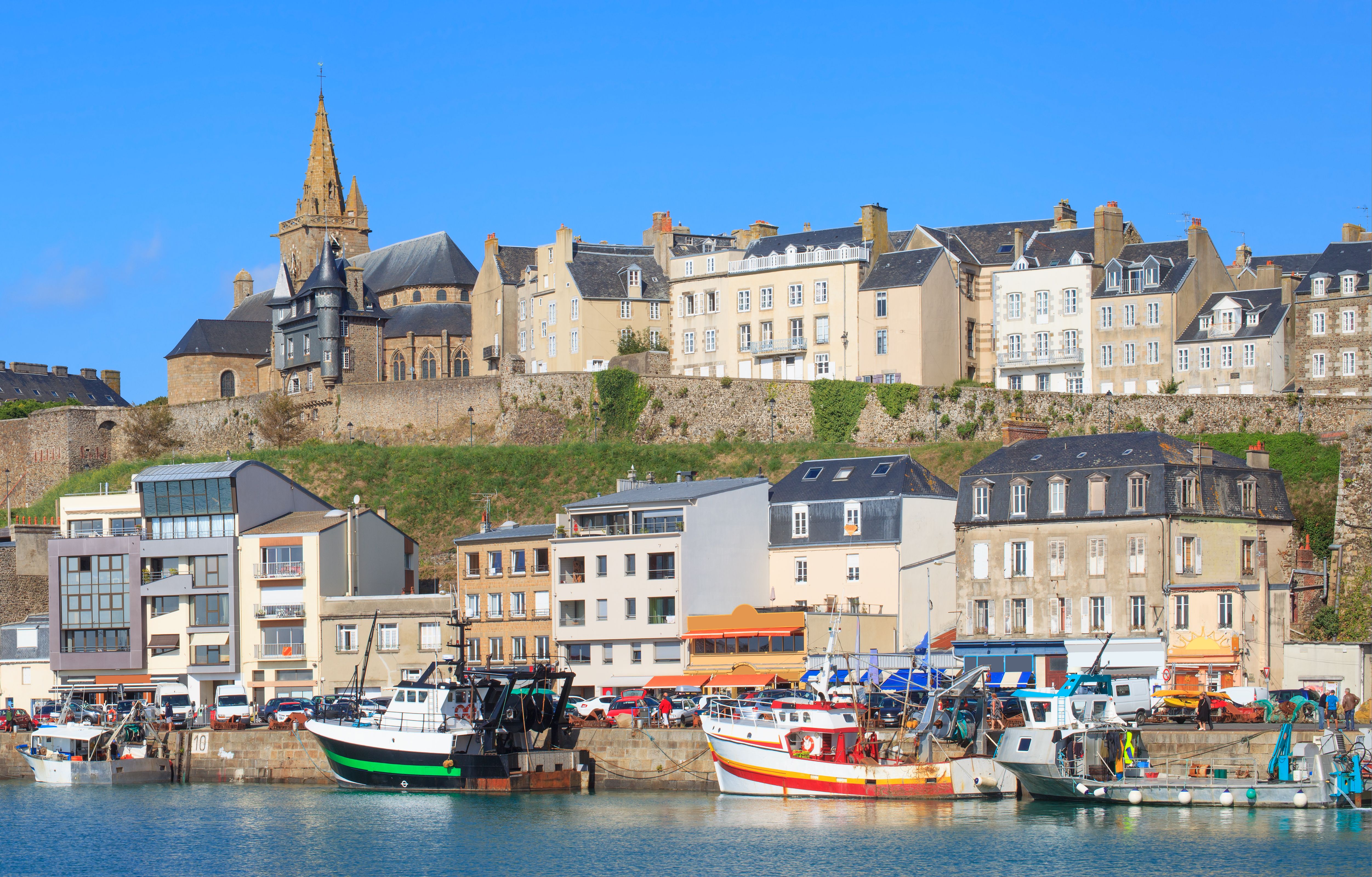 Cargo Van & Moving Truck Rental Granville KAYAK