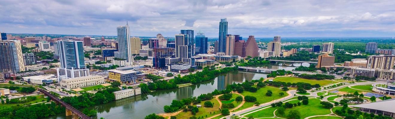 Hotels near Sixth Street (Austin) from $33/night - KAYAK