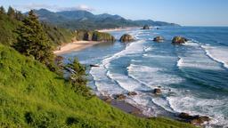 Cannon Beach hotel directory