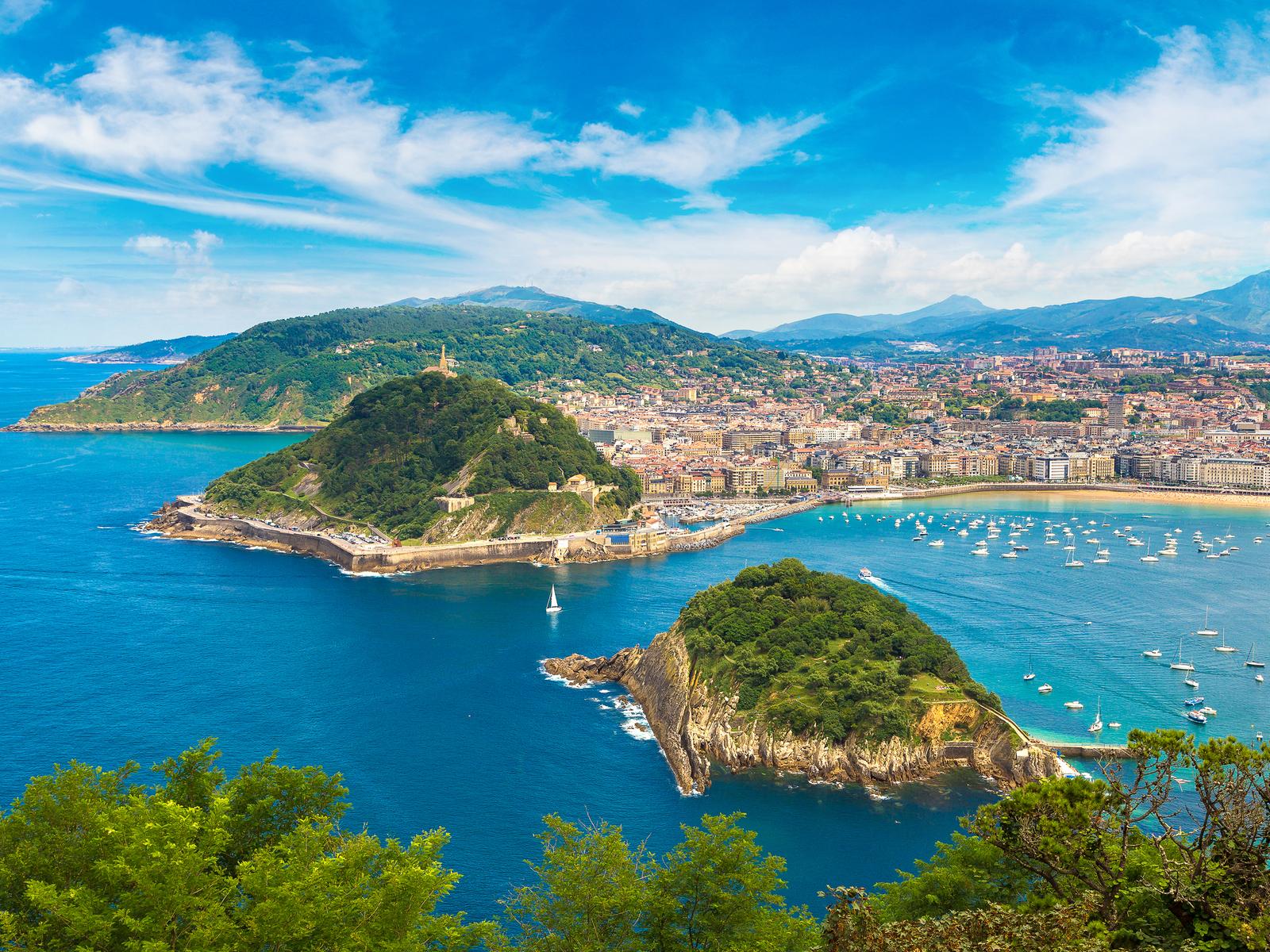 Direct Flights to Spain at Attractive Prices! - Additional Services and Amenities on Direct Flights to Spain