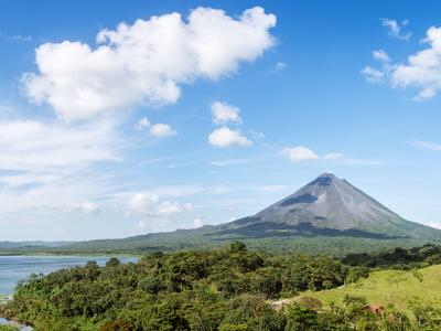 Costa Rica Hotels: Compare Hotels in Costa Rica from $12/night on KAYAK