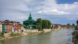 Srinagar Hotels