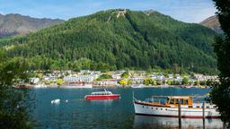 Queenstown hotel directory