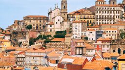 Find cheap flights from Lisbon to Porto