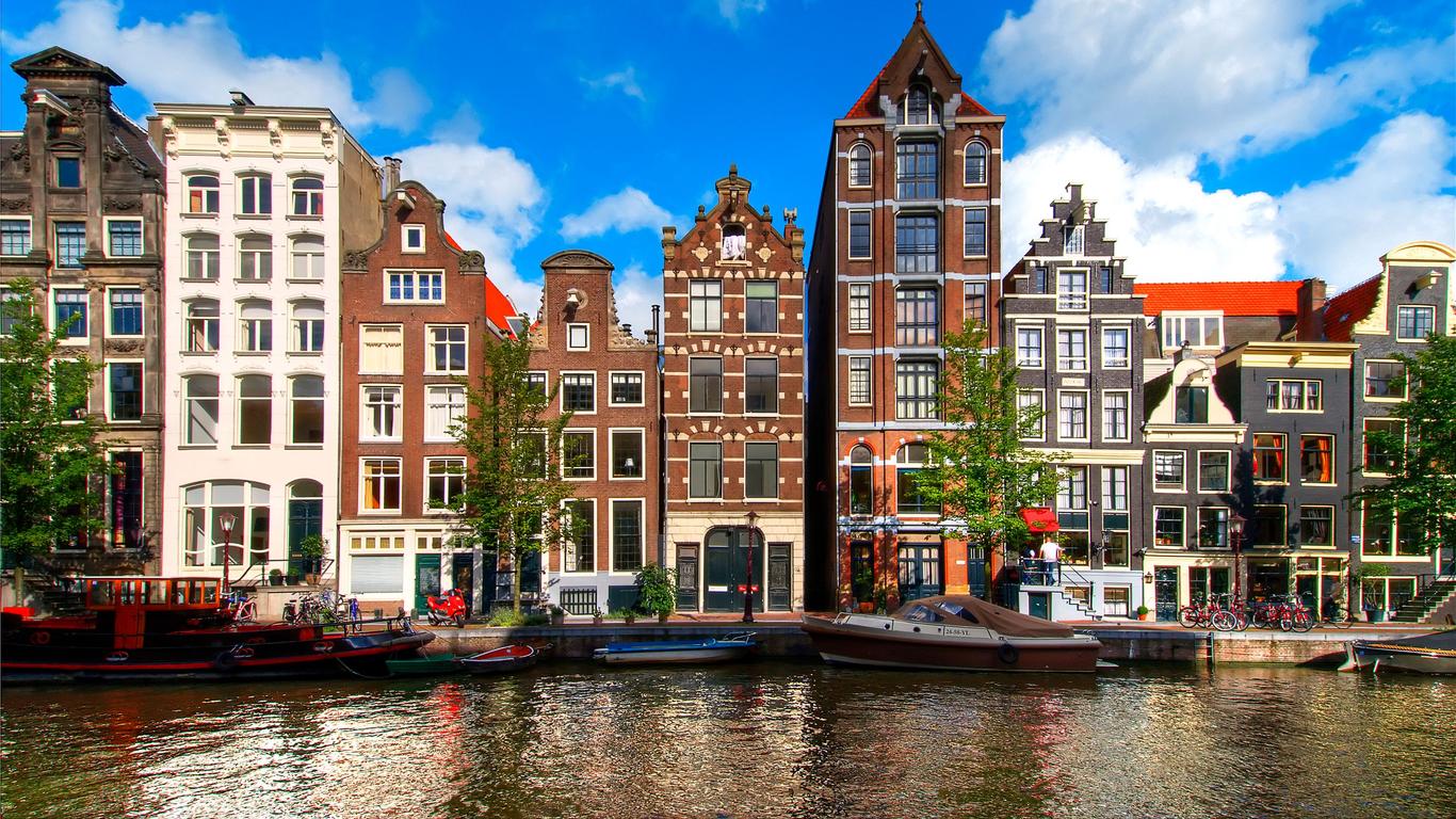 book a trip to amsterdam